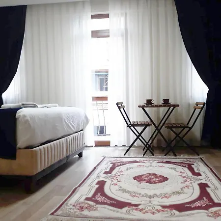 Taksim Fidan Bed & Breakfast *
