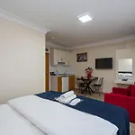 Taksim Fidan * Istanbulská provincie