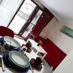Bed & Breakfast Taksim Fidan *