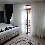 Taksim Fidan Bed & Breakfast *